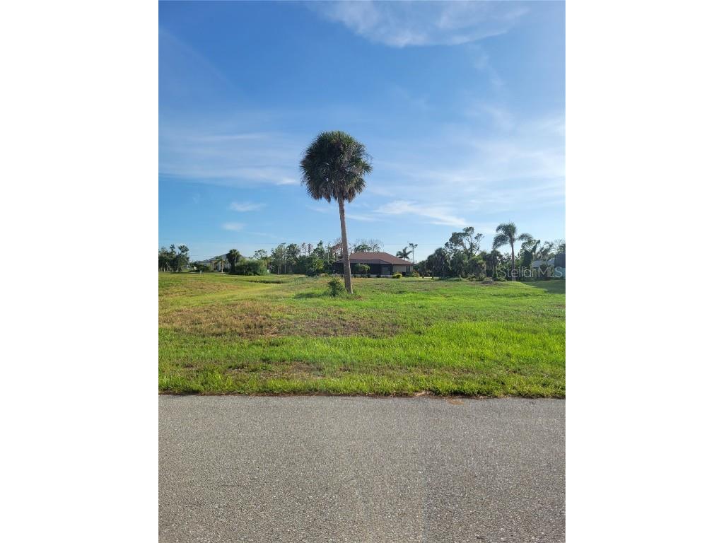 40 Pine Valley Lane Rotonda West FL 33947 D6131948 image3