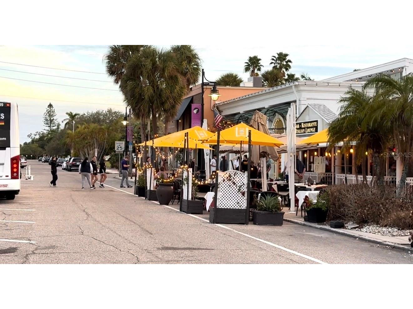 40 S Blvd Of The Presidents Sarasota FL 34236 TB8516925 image3