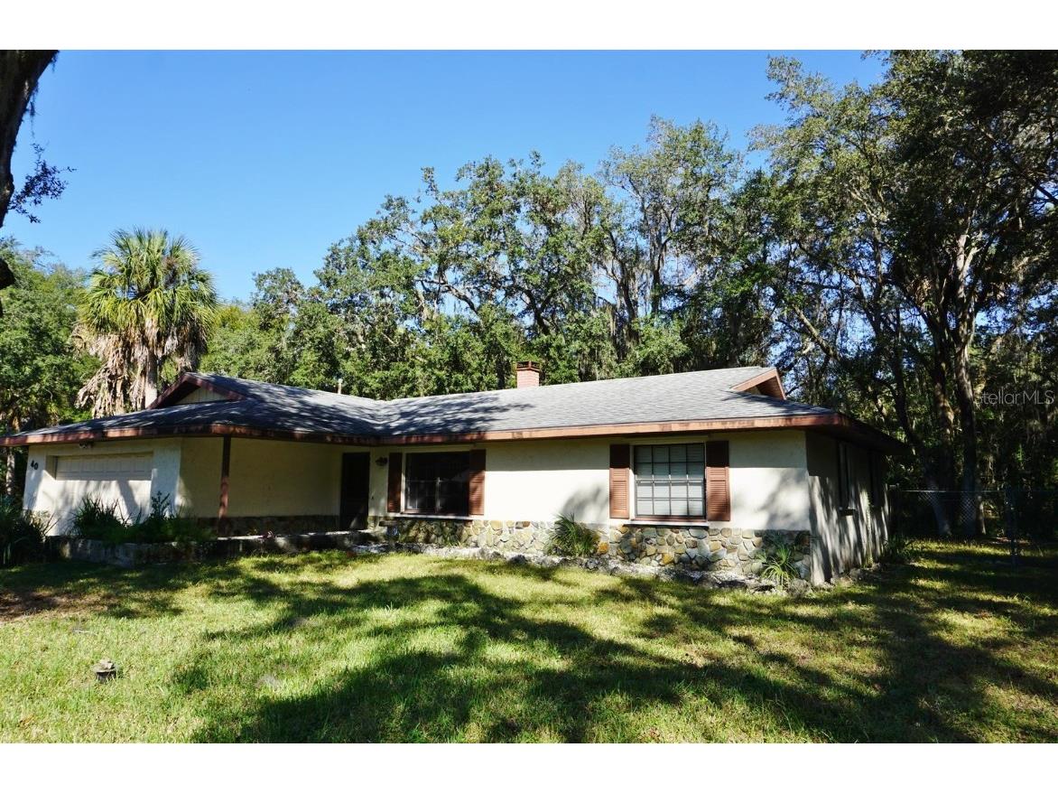 40 S Camellia Avenue Crystal River FL 34429 OM667846 image1