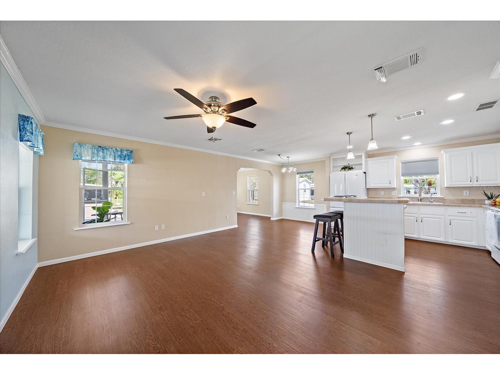 40 Shady Lane #40 Palmetto FL 34221 A4686496 image16
