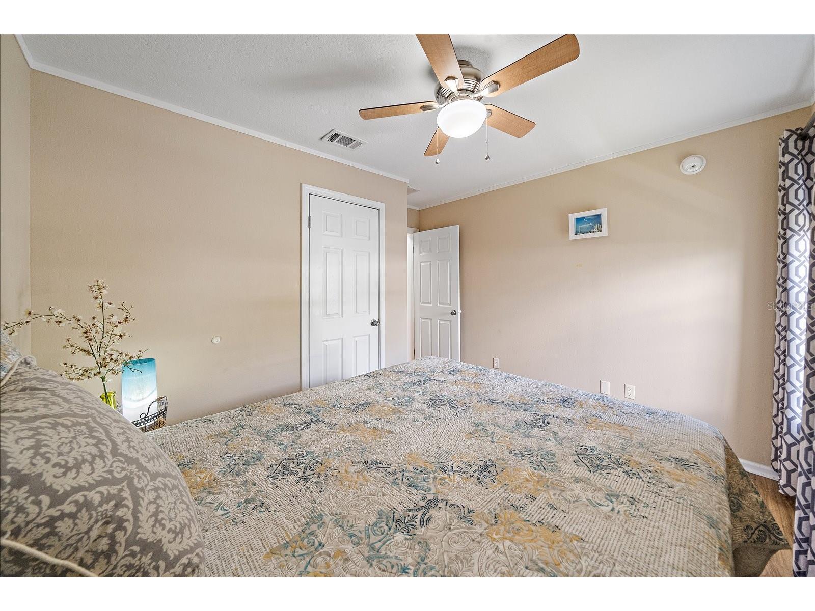 40 Shady Lane #40 Palmetto FL 34221 A4686496 image8