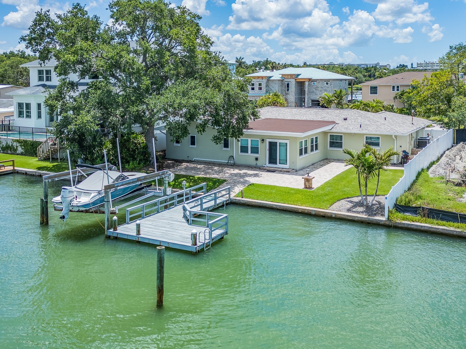 40 Sunset Bay Drive Belleair FL 33756 - INTRACOASTAL WATERWAY TB8510344 image1