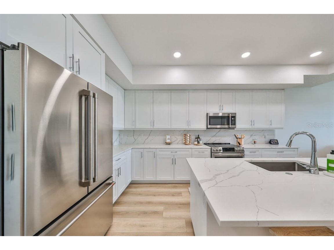 400 150th #402 Madeira Beach FL 33708 - BOCA CIEGA BAY TB8301902 image14