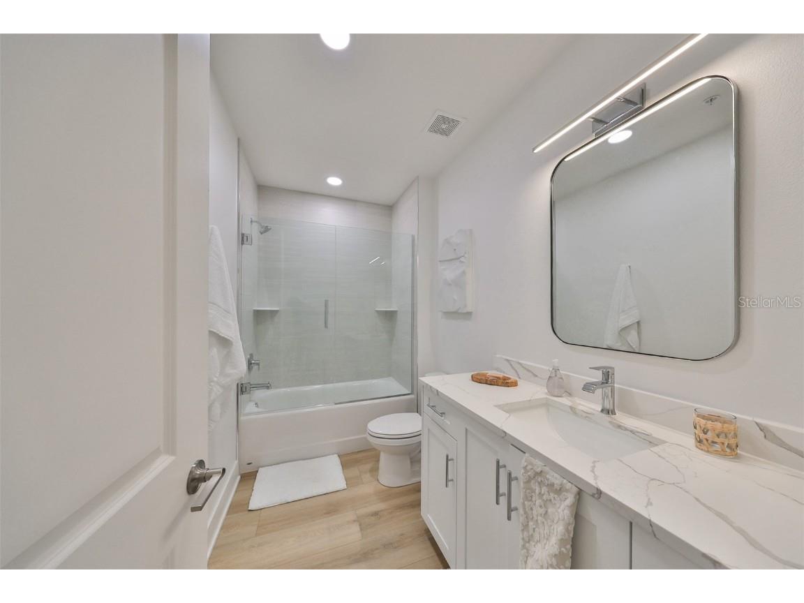 400 150th #402 Madeira Beach FL 33708 - BOCA CIEGA BAY TB8301902 image23