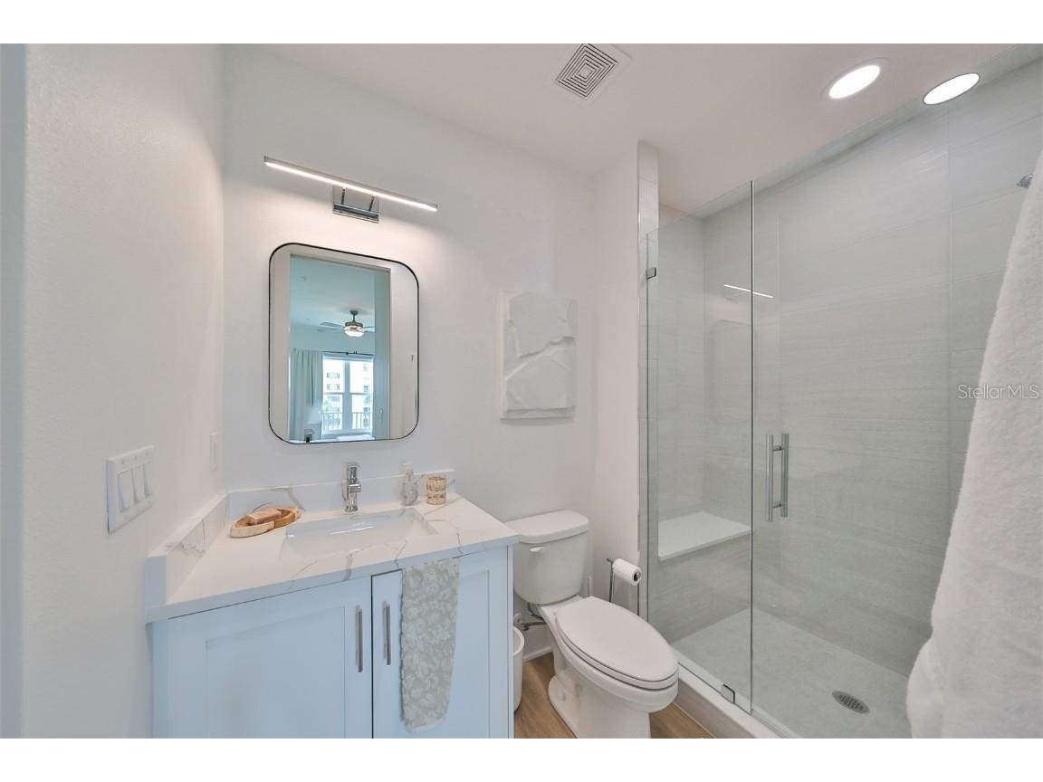 400 150th #402 Madeira Beach FL 33708 - BOCA CIEGA BAY TB8301902 image26