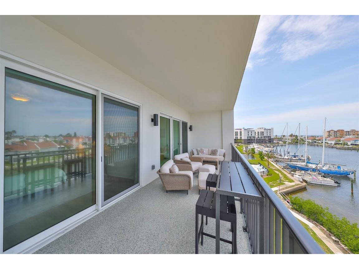 400 150th #402 Madeira Beach FL 33708 - BOCA CIEGA BAY TB8301902 image31
