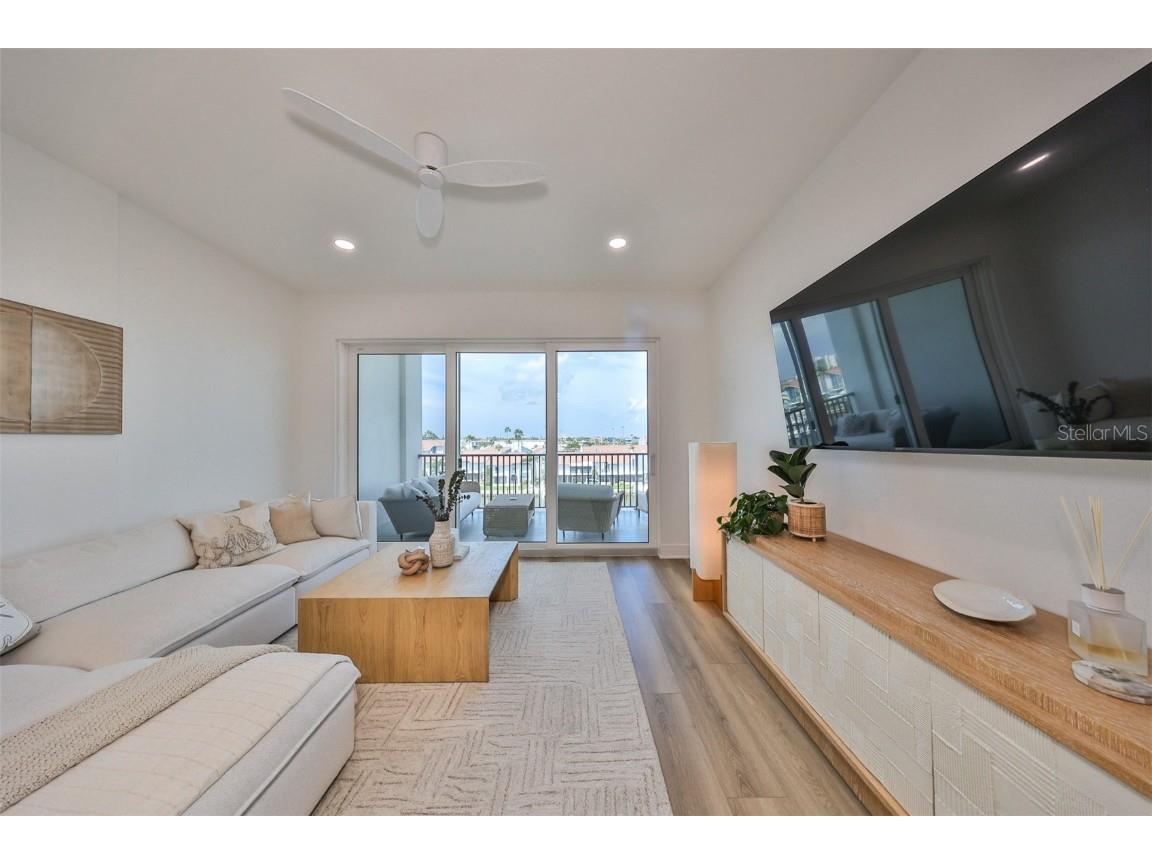 400 150th #402 Madeira Beach FL 33708 - BOCA CIEGA BAY TB8301902 image8