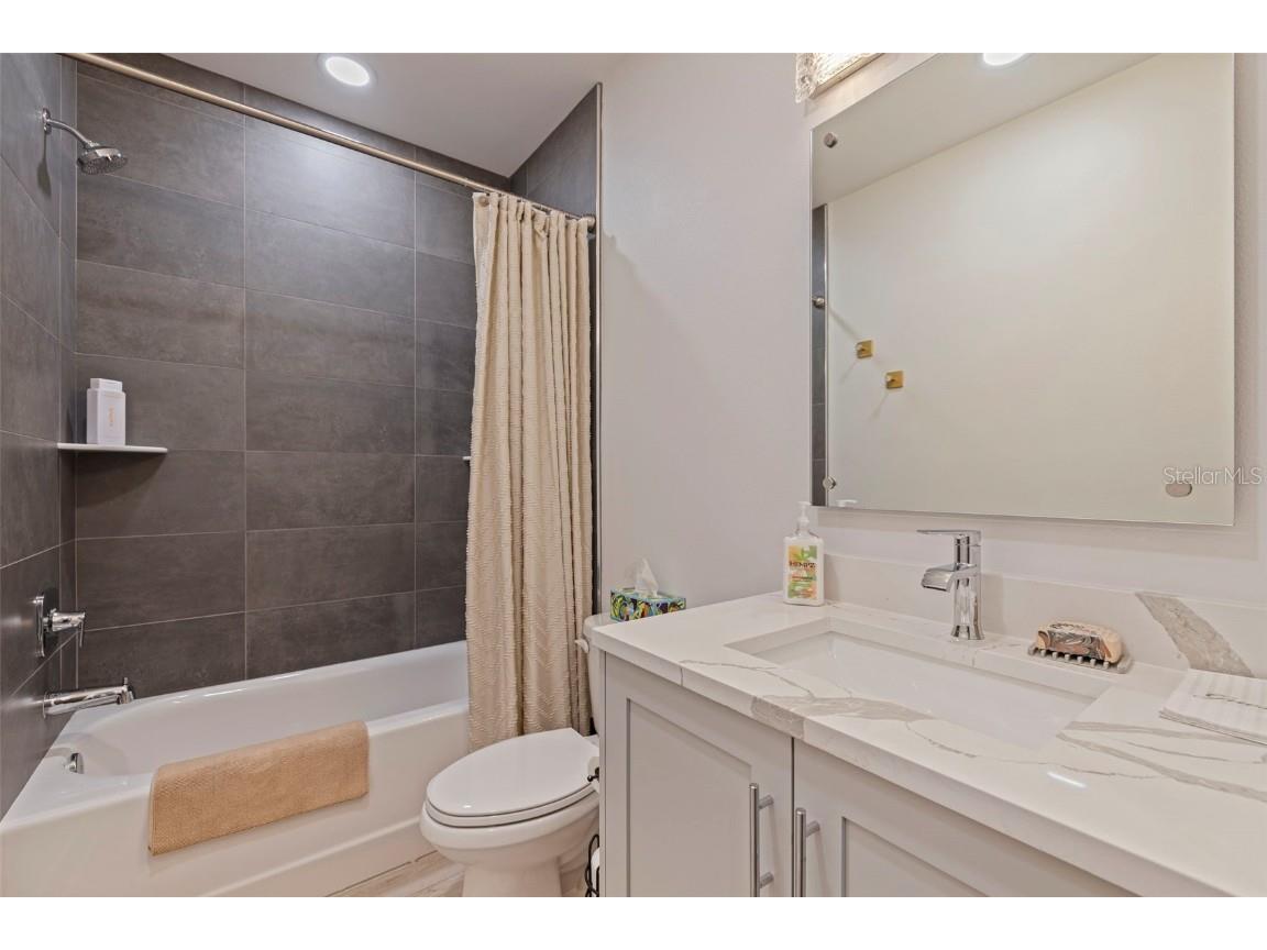 400 150th Avenue #207 Madeira Beach FL 33708 TB8379775 image27