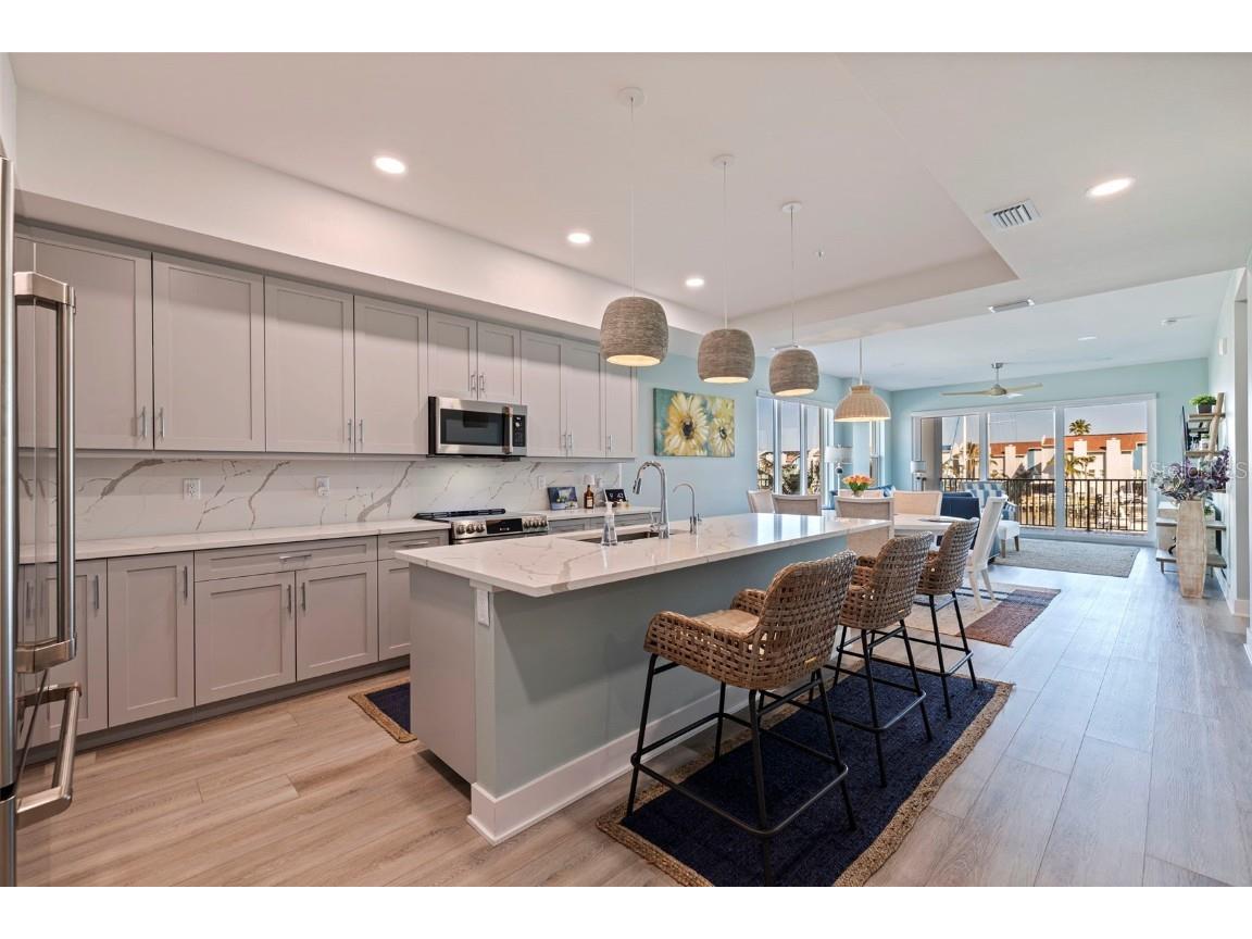 400 150th Avenue #207 Madeira Beach FL 33708 TB8379775 image4