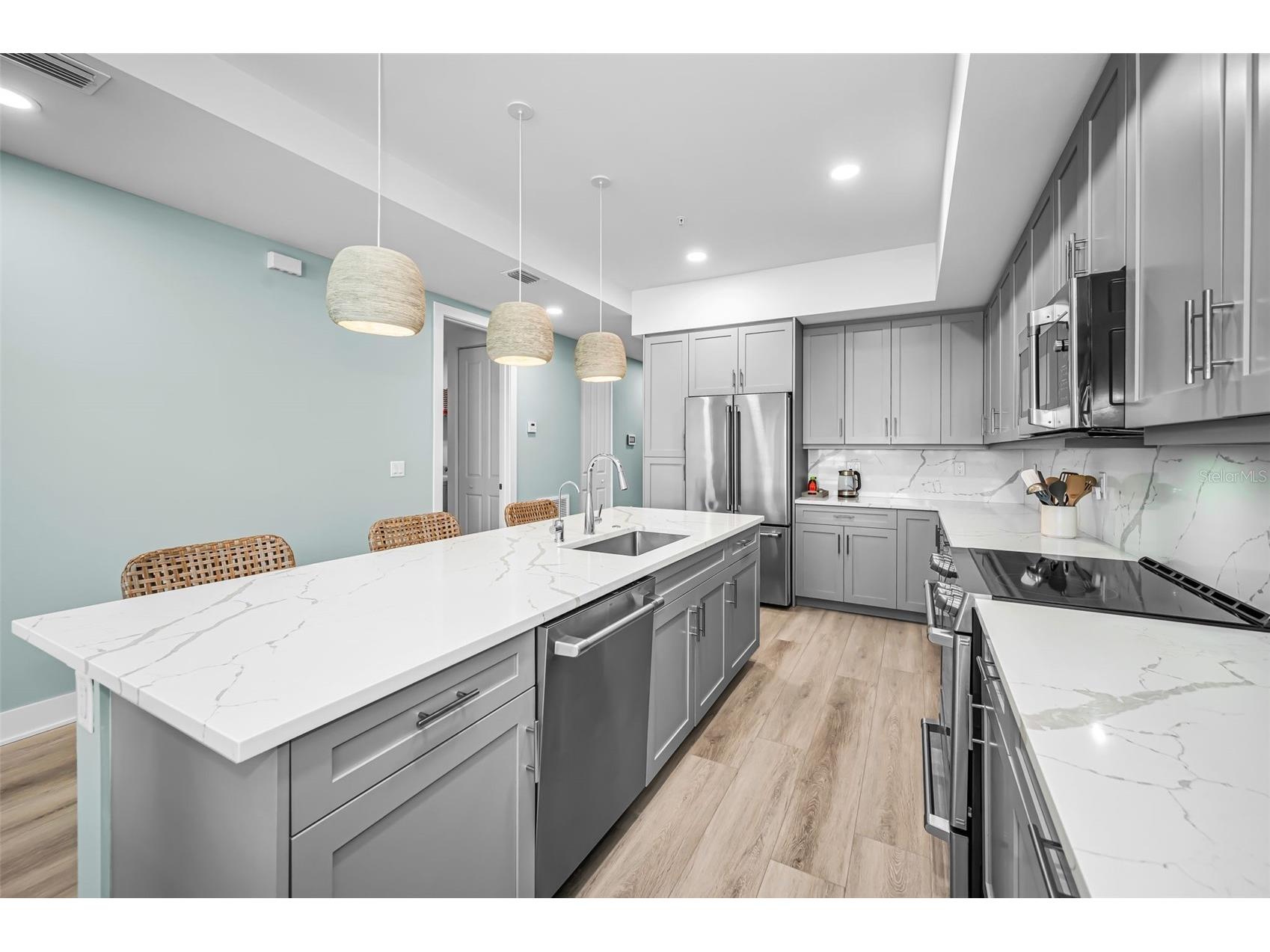 400 150th Avenue #207 Madeira Beach FL 33708 - BOCA CIEGA BAY & INTRACOASTAL TB8491179 image35