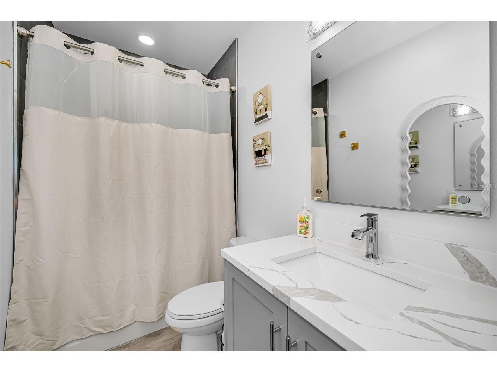 400 150th Avenue #207 Madeira Beach FL 33708 - BOCA CIEGA BAY & INTRACOASTAL TB8491179 image58