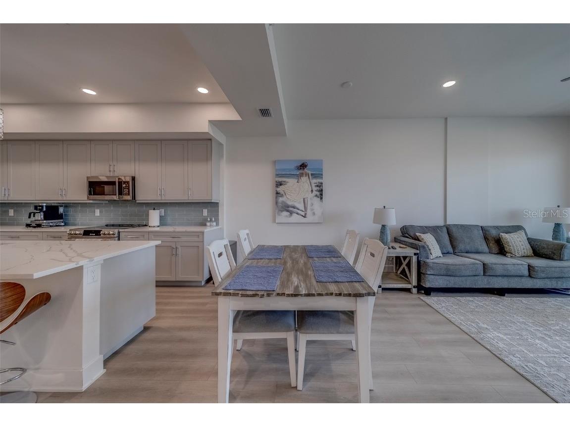 400 150th Avenue #301 Madeira Beach FL 33708 TB8375127 image10