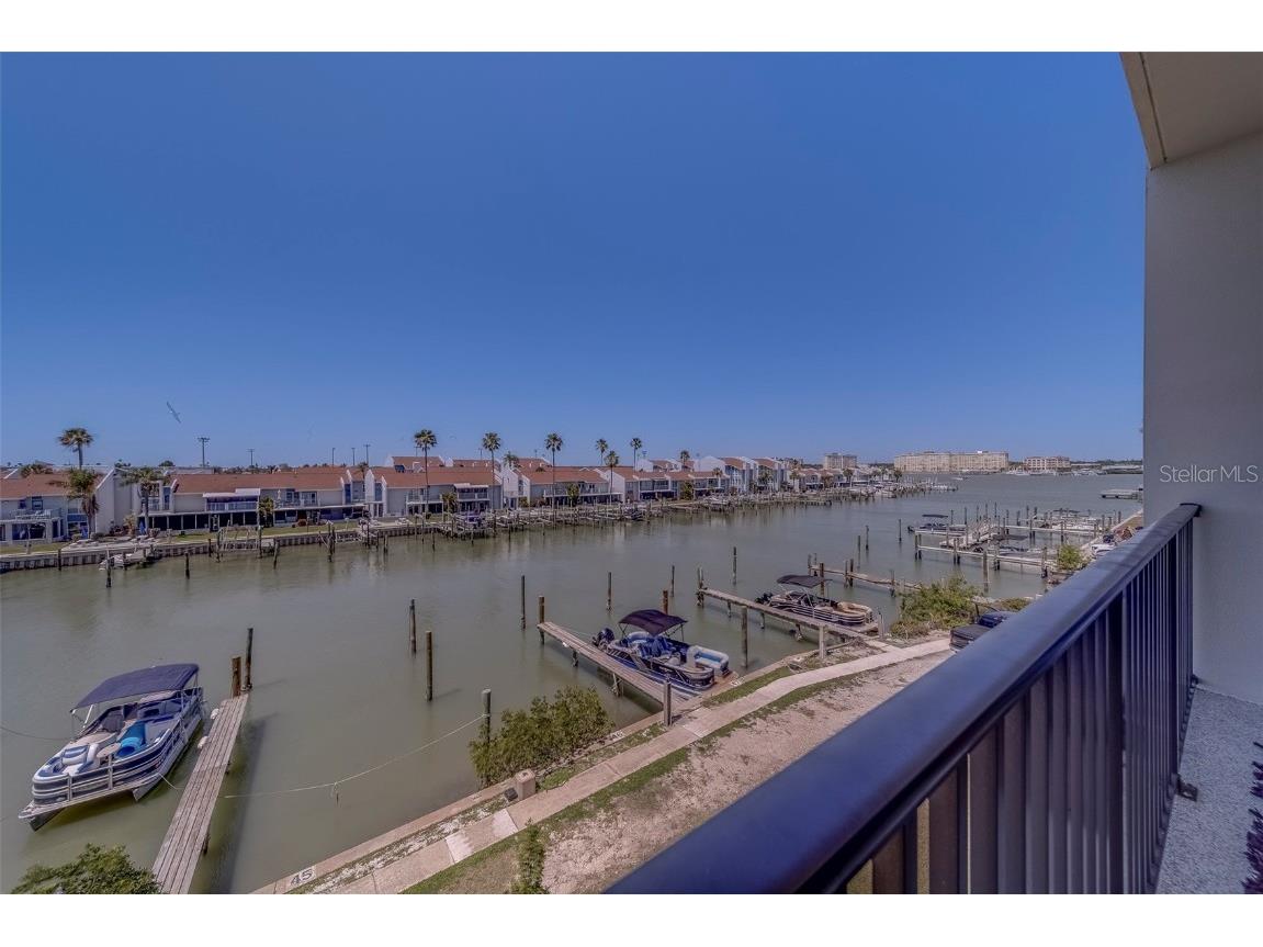 400 150th Avenue #301 Madeira Beach FL 33708 TB8375127 image35