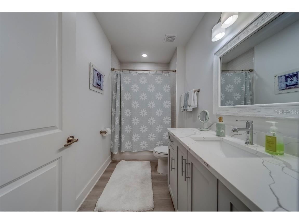 400 150th Avenue #301 Madeira Beach FL 33708 TB8375127 image40