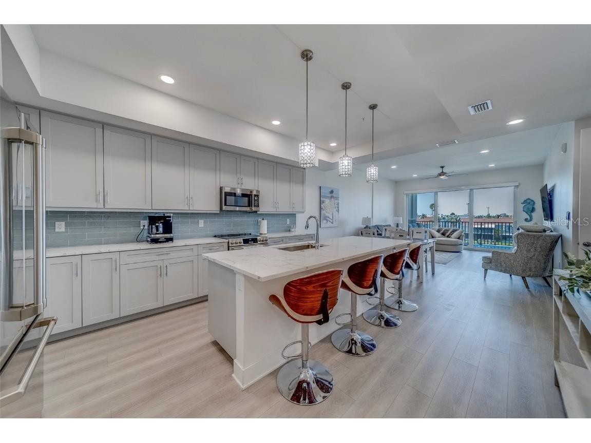 400 150th Avenue #301 Madeira Beach FL 33708 TB8375127 image6