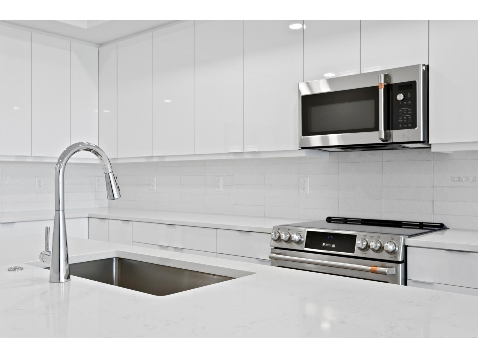 400 150th Avenue #305 Madeira Beach FL 33708 - BOCA CIEGA BAY U8212806 image22