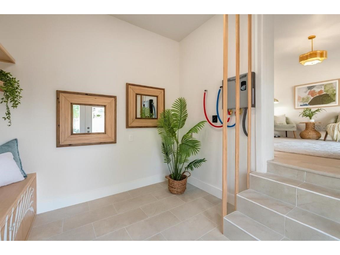 400 38th Avenue NE Saint Petersburg FL 33704 TB8434315 image19