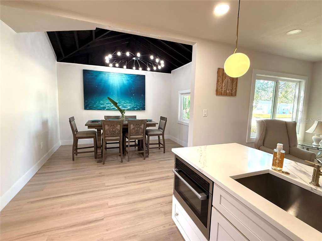 400 38th Avenue NE Saint Petersburg FL 33704 TB8434315 image5