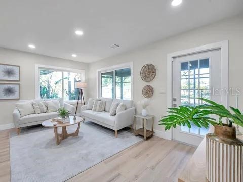 400 38th Avenue NE Saint Petersburg FL 33704 TB8434315 image6