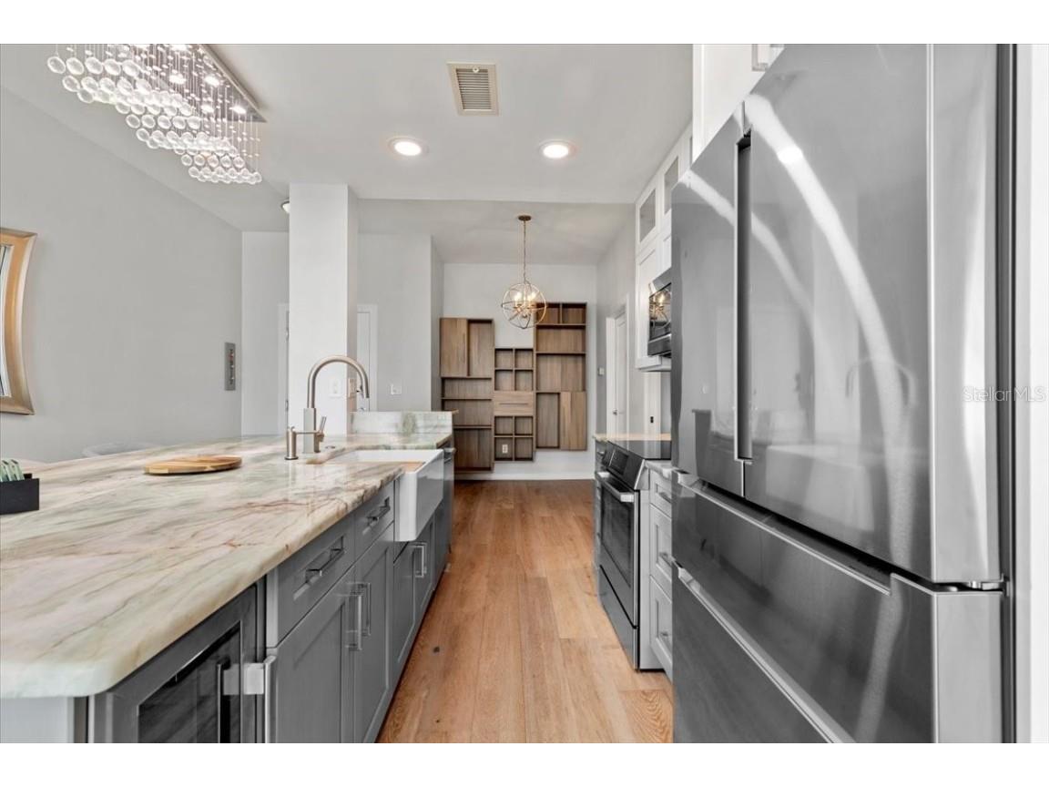 400 4th Avenue S #1008 Saint Petersburg FL 33701 - SAINT PETERSBURG BEACH TB8454833 image14