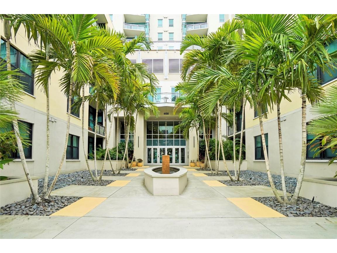 400 4th Avenue S #406 Saint Petersburg FL 33701 W7866756 image1