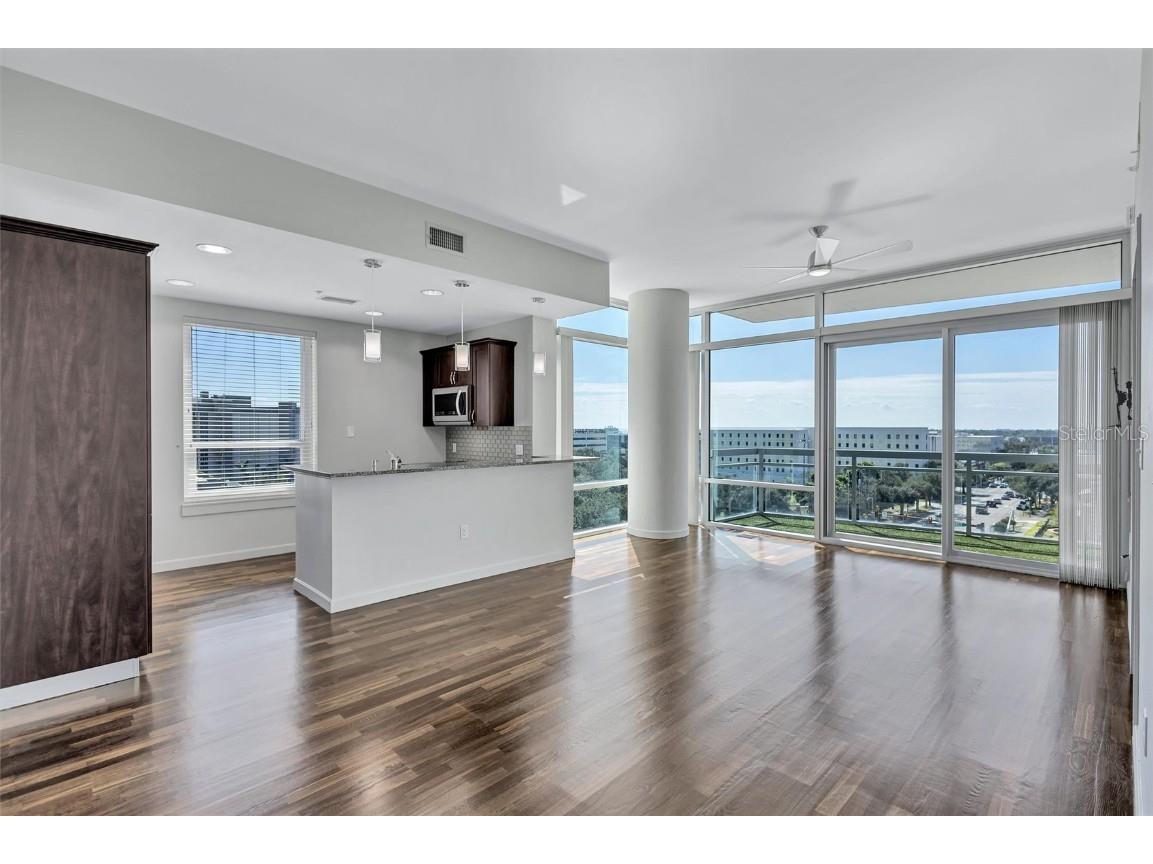 400 4th Avenue S #707 Saint Petersburg FL 33701 TB8434150 image11