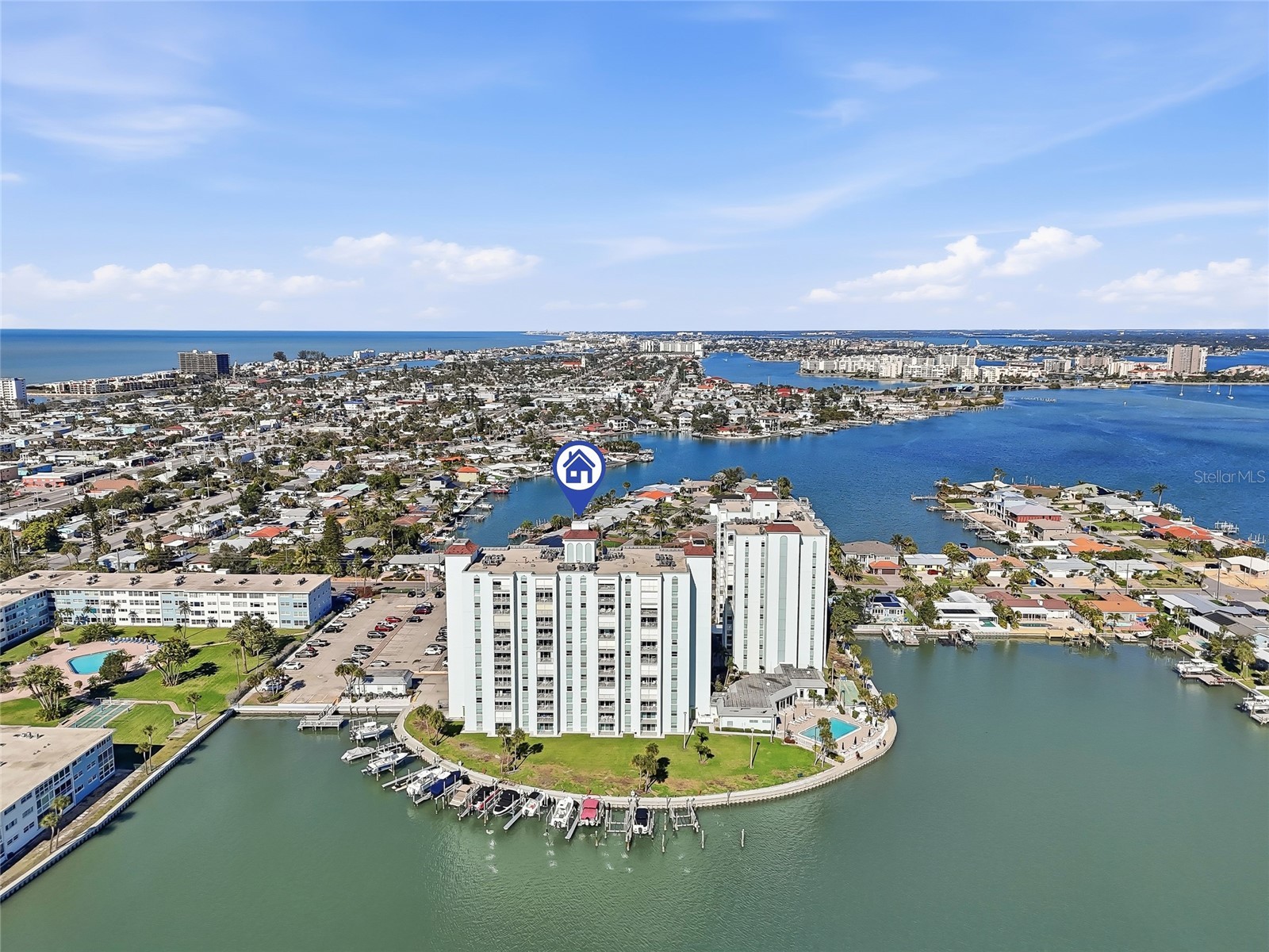 400 64th Avenue #202 Saint Pete Beach FL 33706 - BOCA CIEGA BAY TB8458702 image1