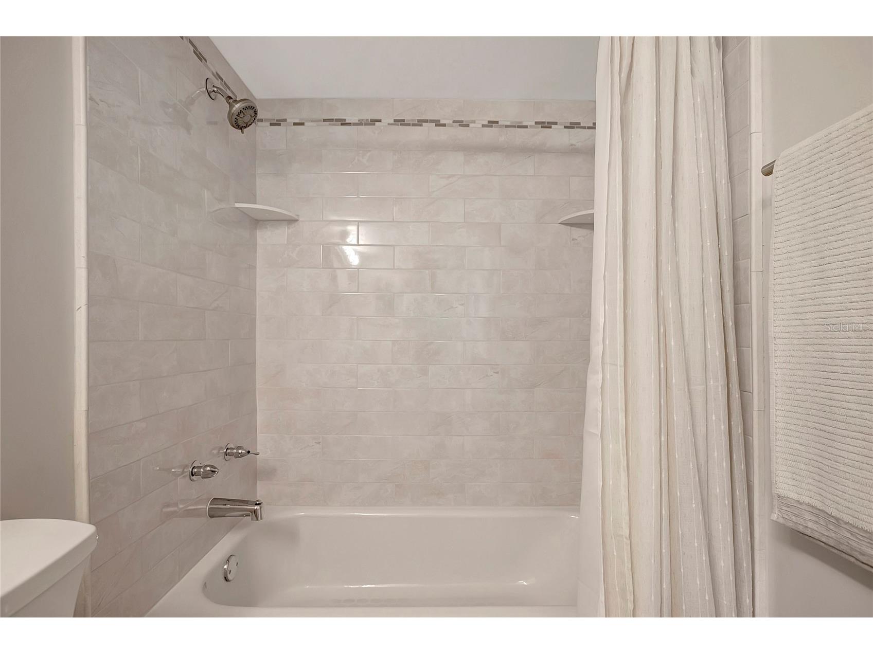 400 64th Avenue #202 Saint Pete Beach FL 33706 TB8498483 image38