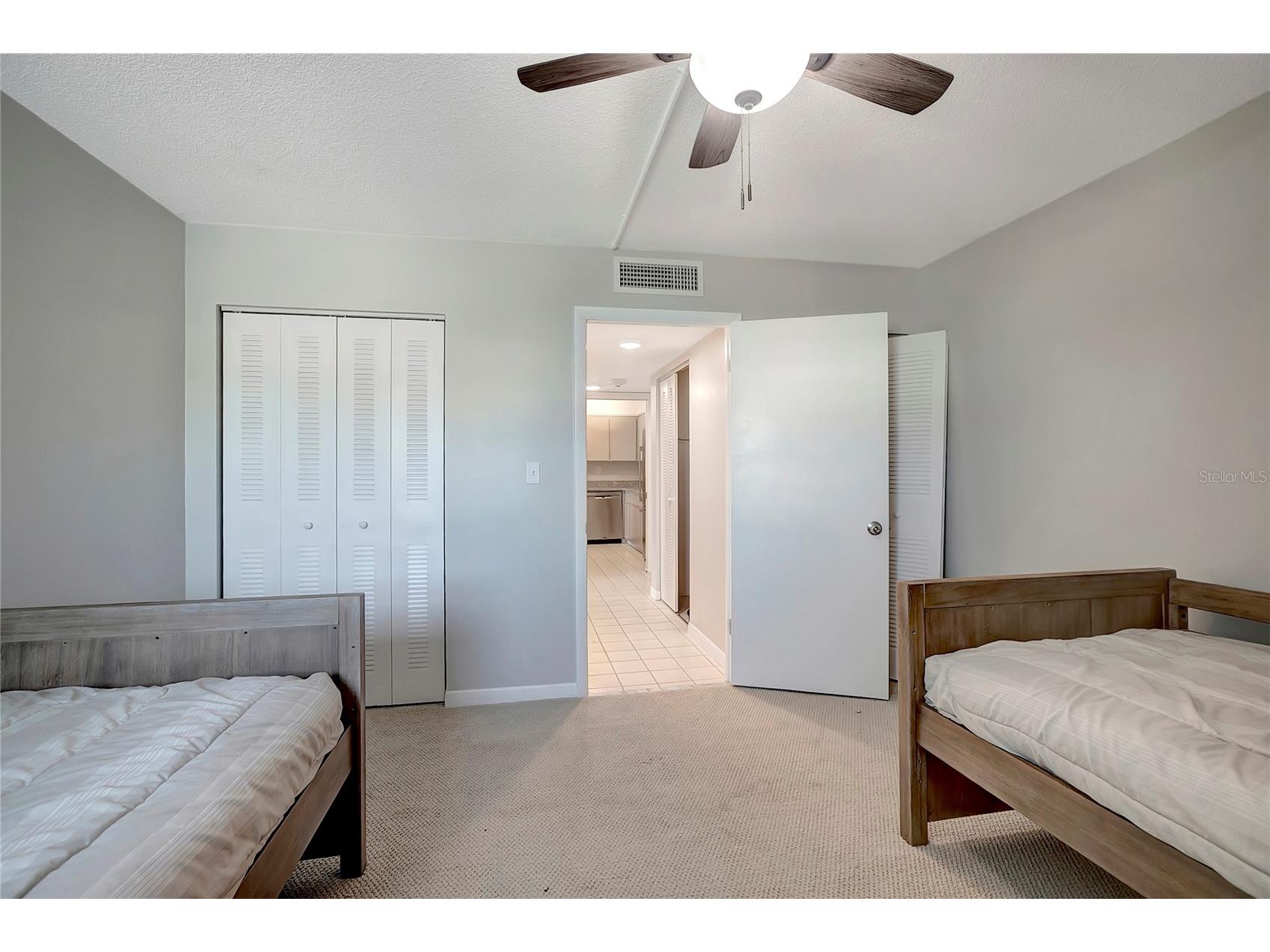 400 64th Avenue #202 Saint Pete Beach FL 33706 TB8498483 image40