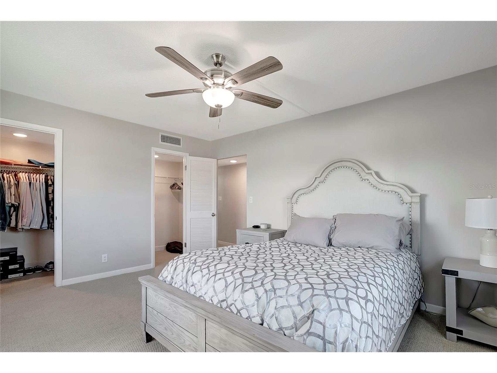 400 64th Avenue #202 Saint Pete Beach FL 33706 TB8498483 image54