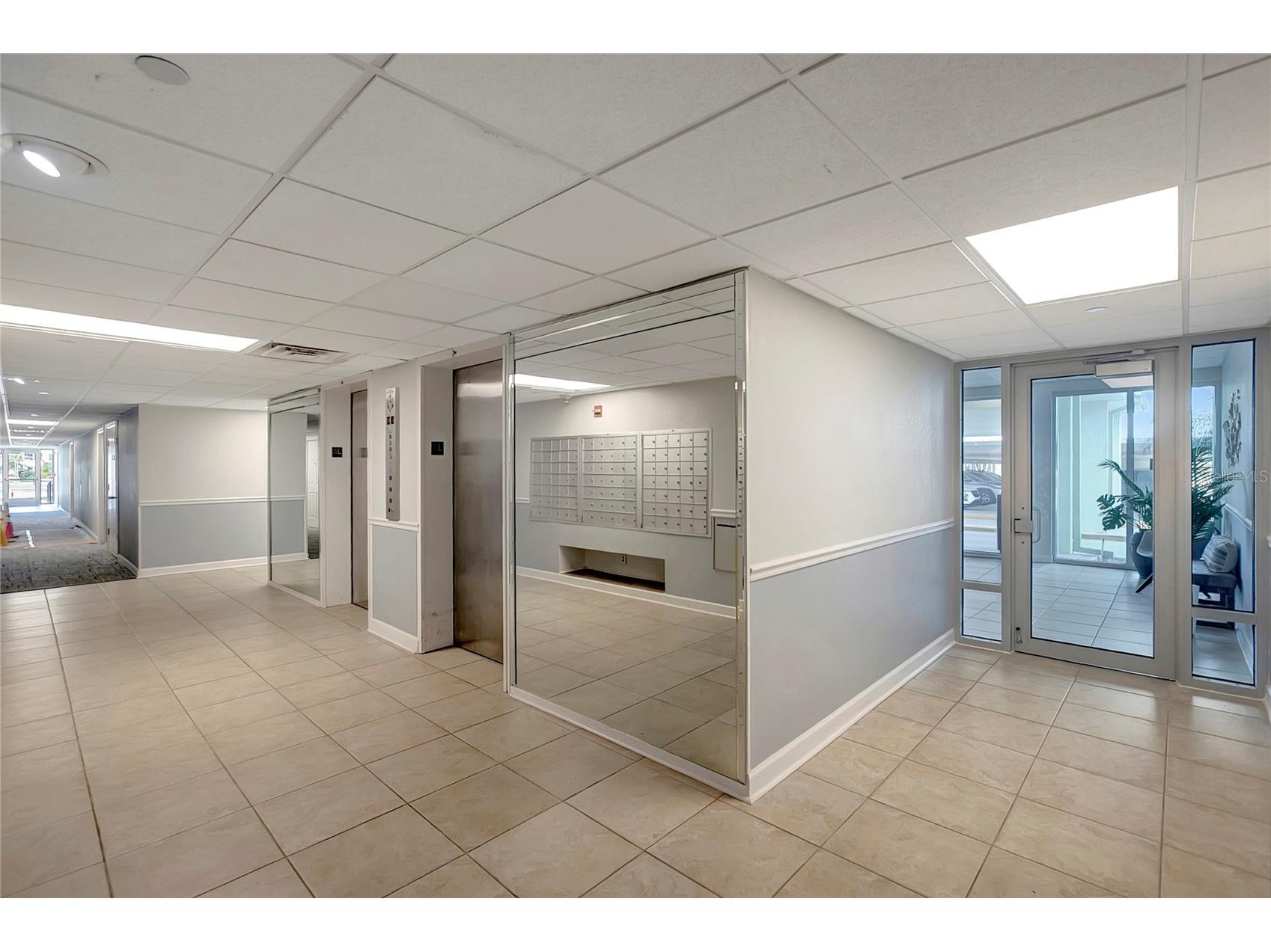 400 64th Avenue #202 Saint Pete Beach FL 33706 TB8498483 image60