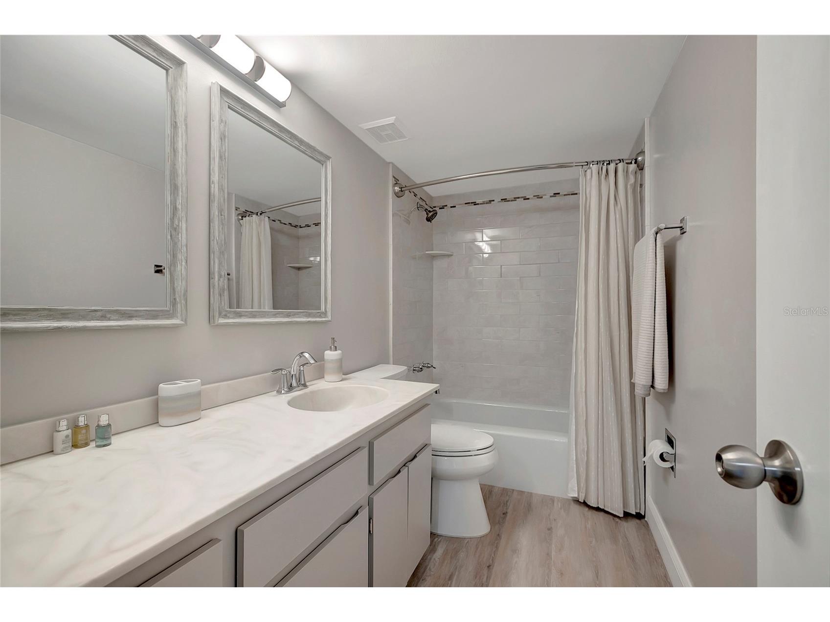 400 64th Avenue #202 Saint Pete Beach FL 33706 TB8498483 image7
