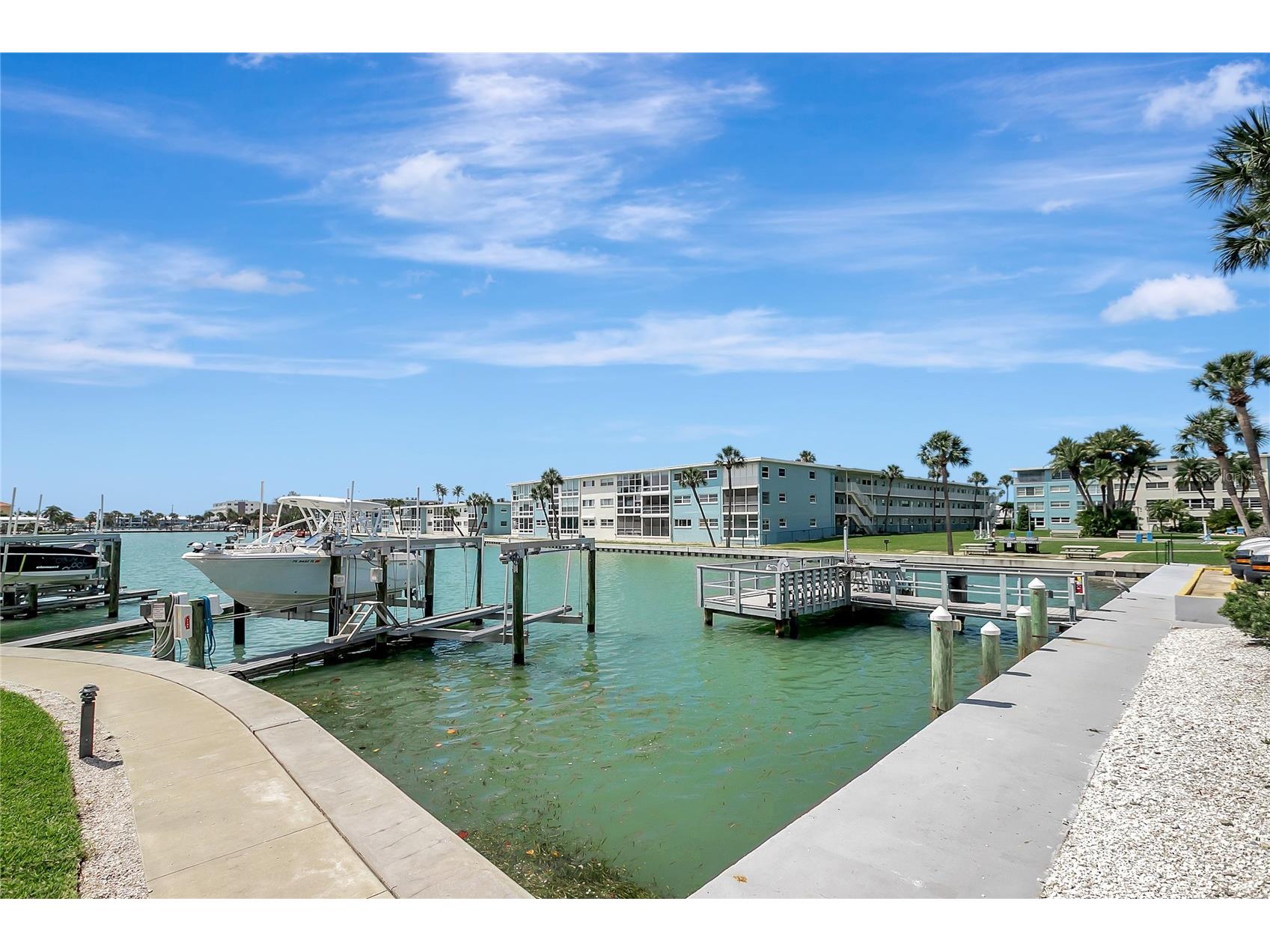 400 64th Avenue #202 Saint Pete Beach FL 33706 TB8498483 image9
