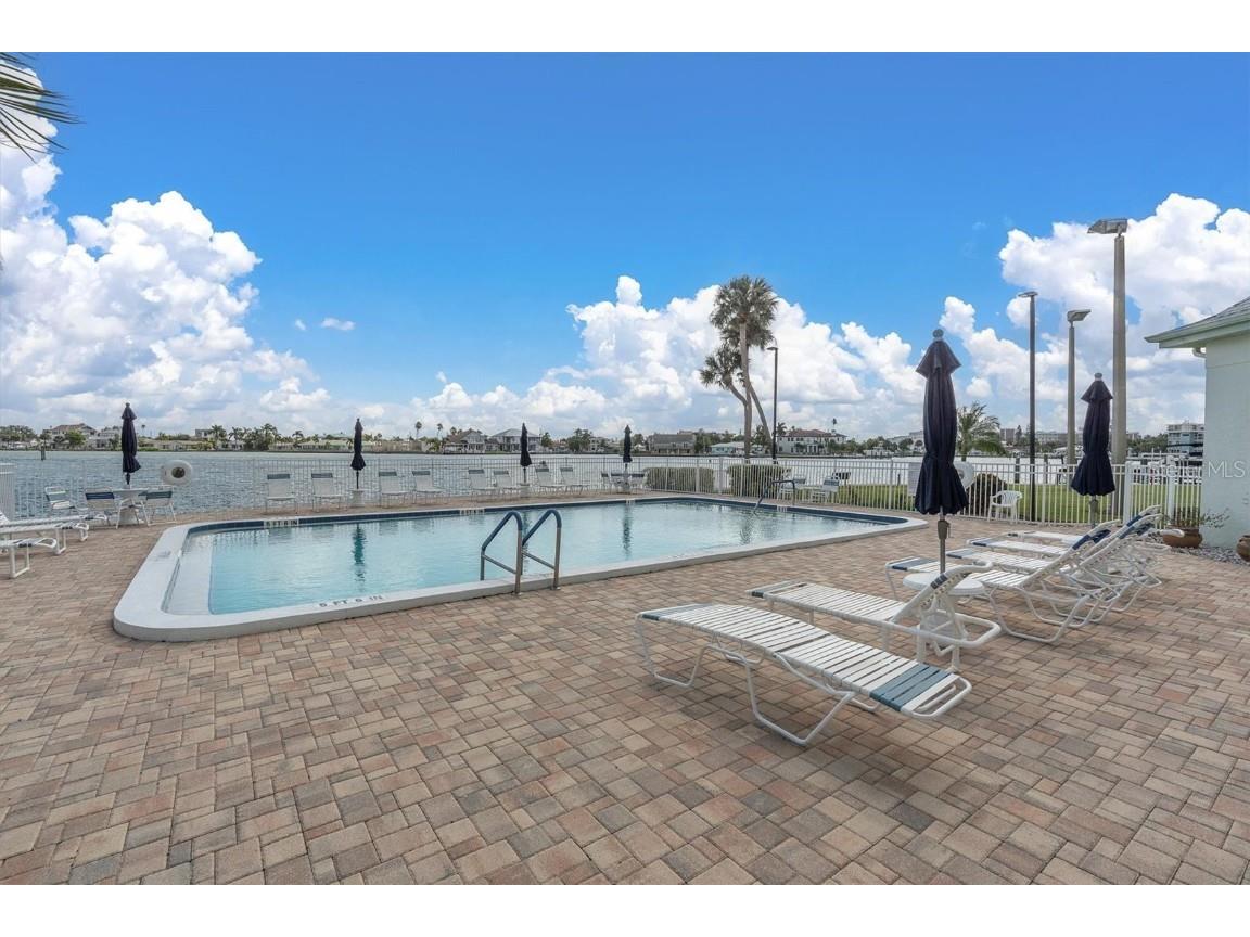 400 64th Avenue #601 Saint Pete Beach FL 33706 TB8433377 image32