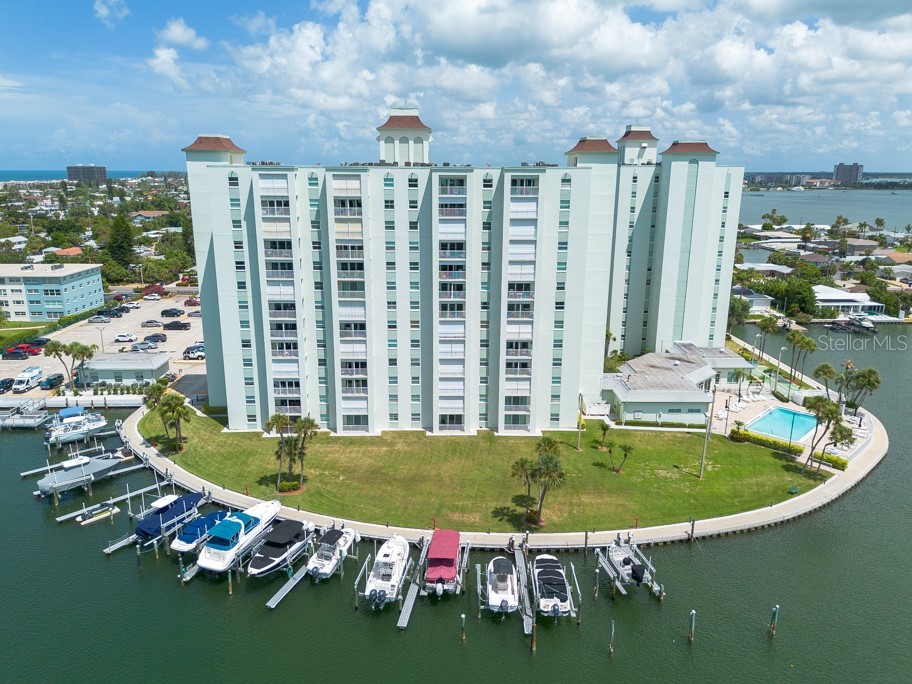 400 64th Avenue #704 Saint Pete Beach FL 33706 - BOCA CIEGA BAY TB8440751 image1