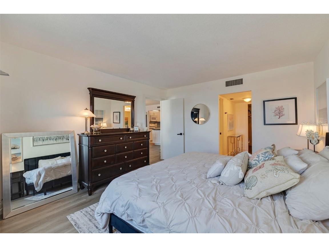 400 64th Avenue #708 Saint Pete Beach FL 33706 TB8418721 image28