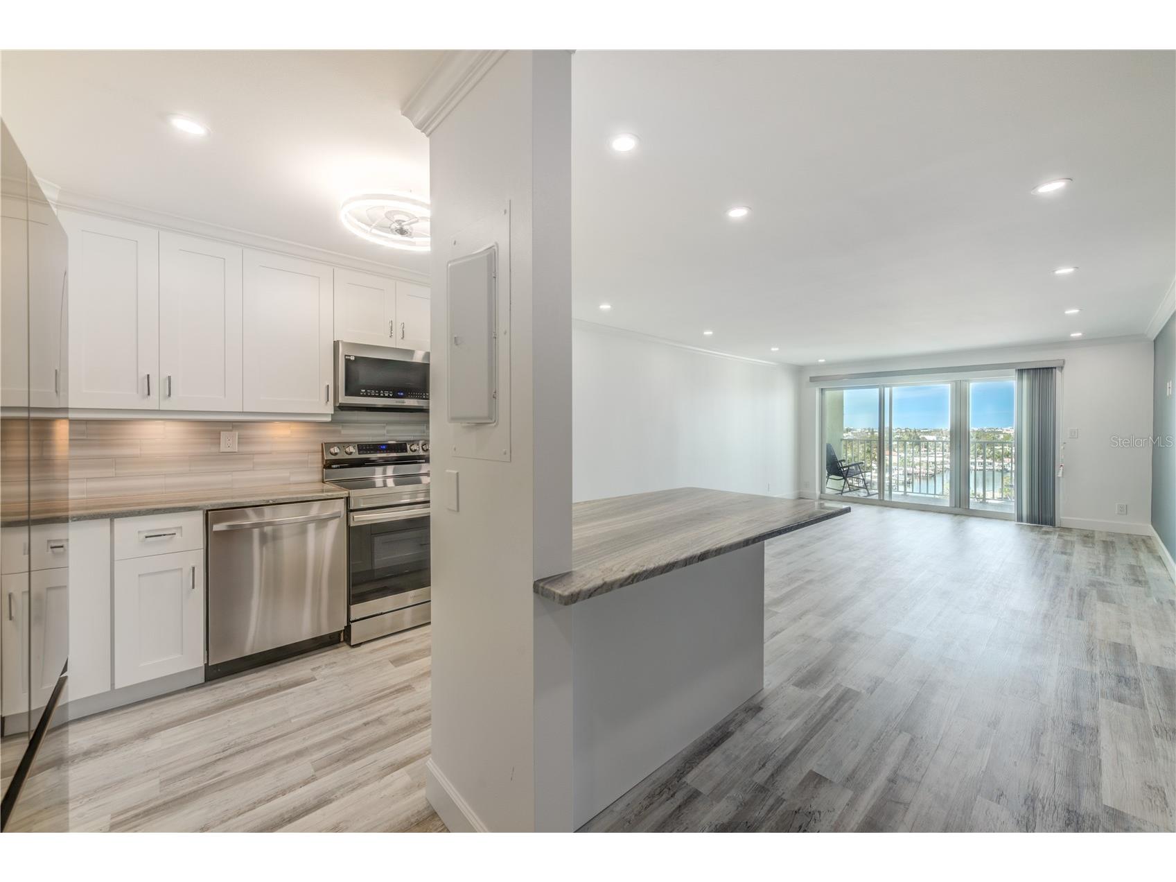 400 64th Avenue #901 Saint Pete Beach FL 33706 TB8496458 image2