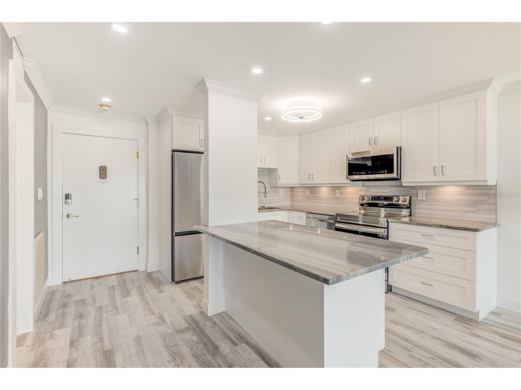 400 64th Avenue #901 Saint Pete Beach FL 33706 TB8496458 image3