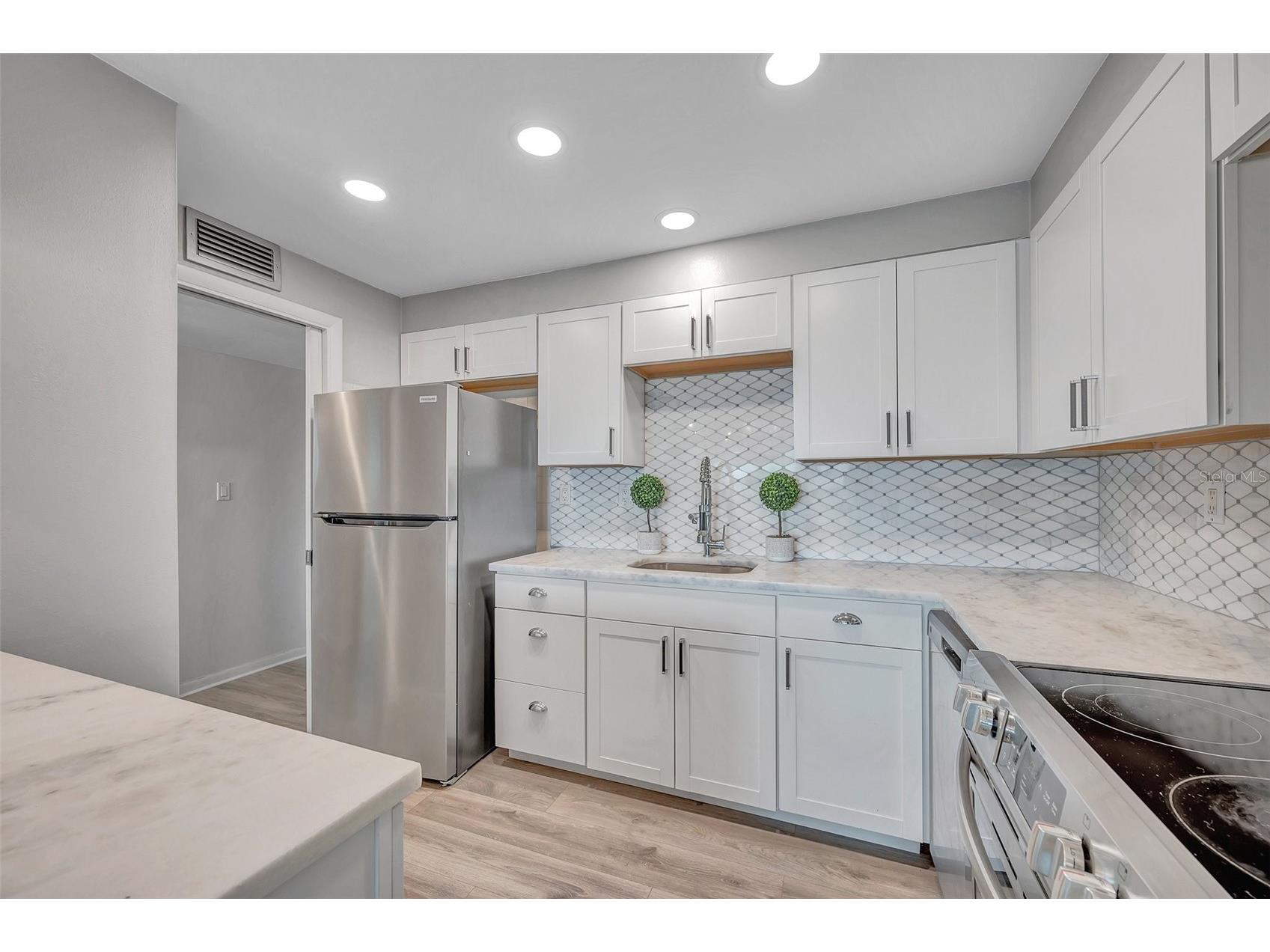 400 64th Avenue #907 W Saint Pete Beach FL 33706 TB8503626 image12
