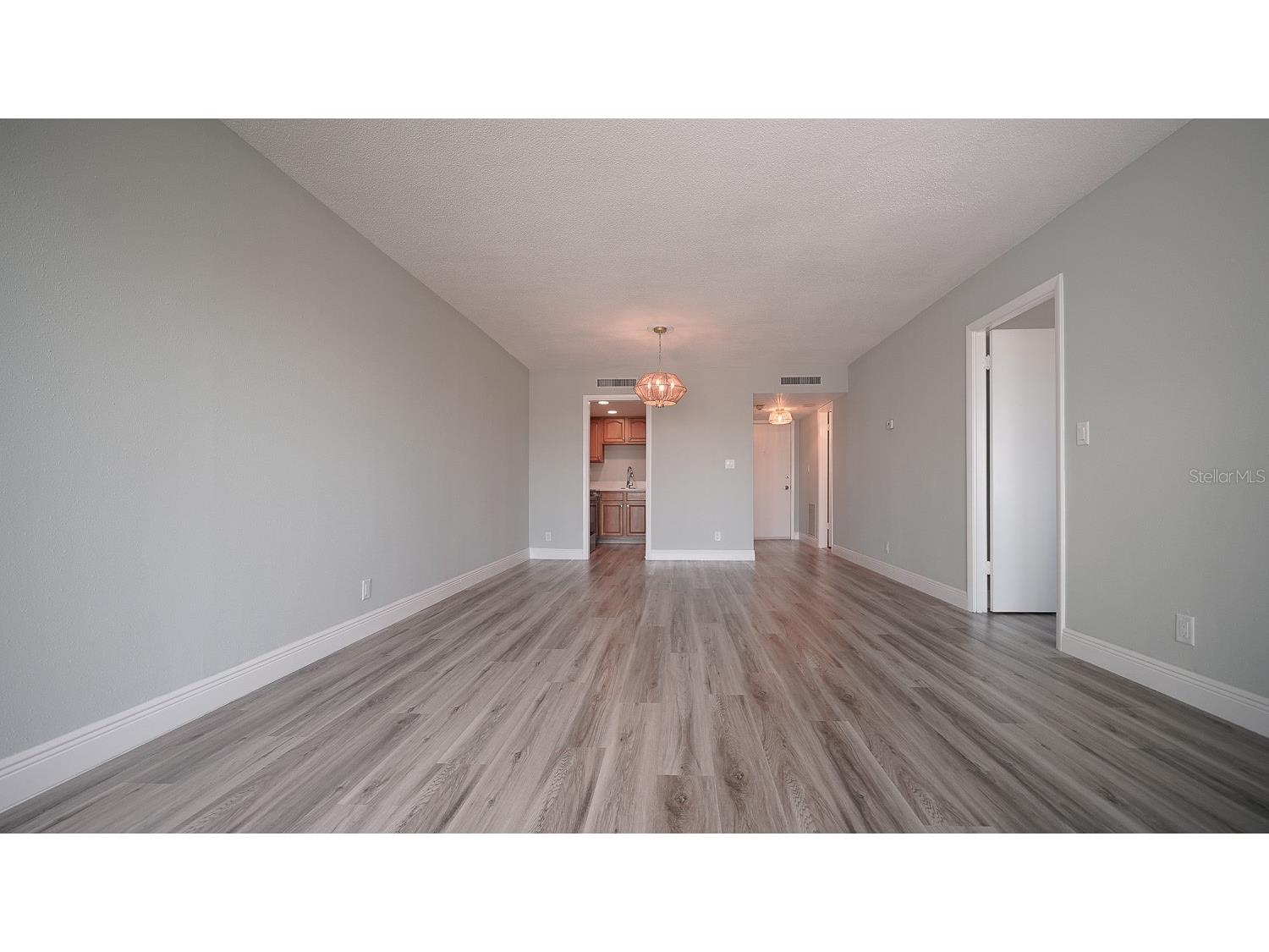 400 64th Avenue #908 Saint Pete Beach FL 33706 TB8471473 image11