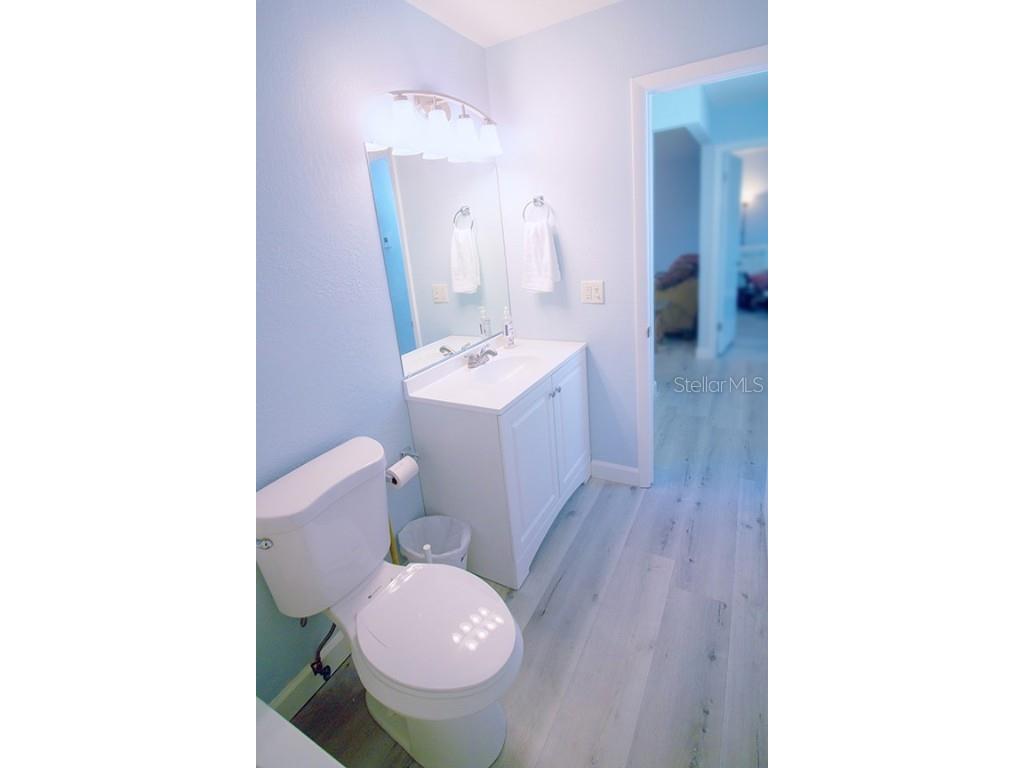 400 Base #225 Venice FL 34293 N6140048 image11