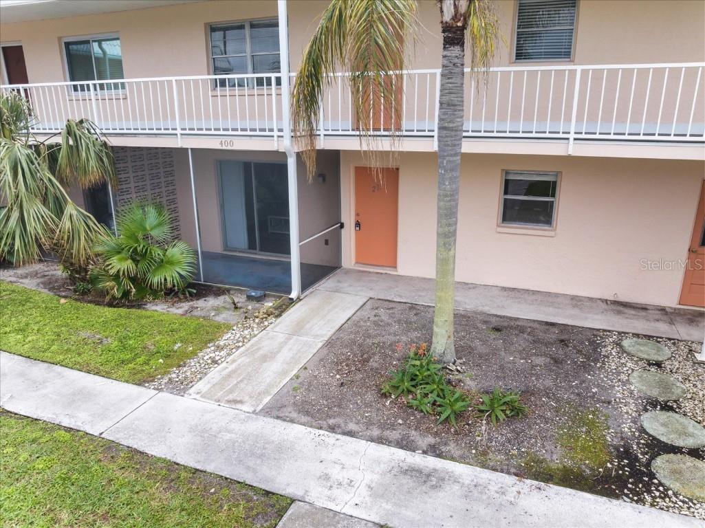 400 Base Avenue E #213 Venice FL 34285 N6137588 image3