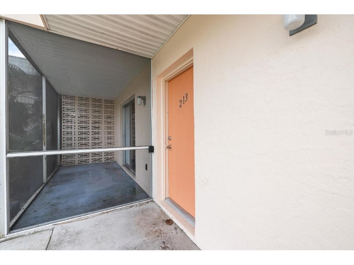400 Base Avenue E #213 Venice FL 34285 N6137588 image4