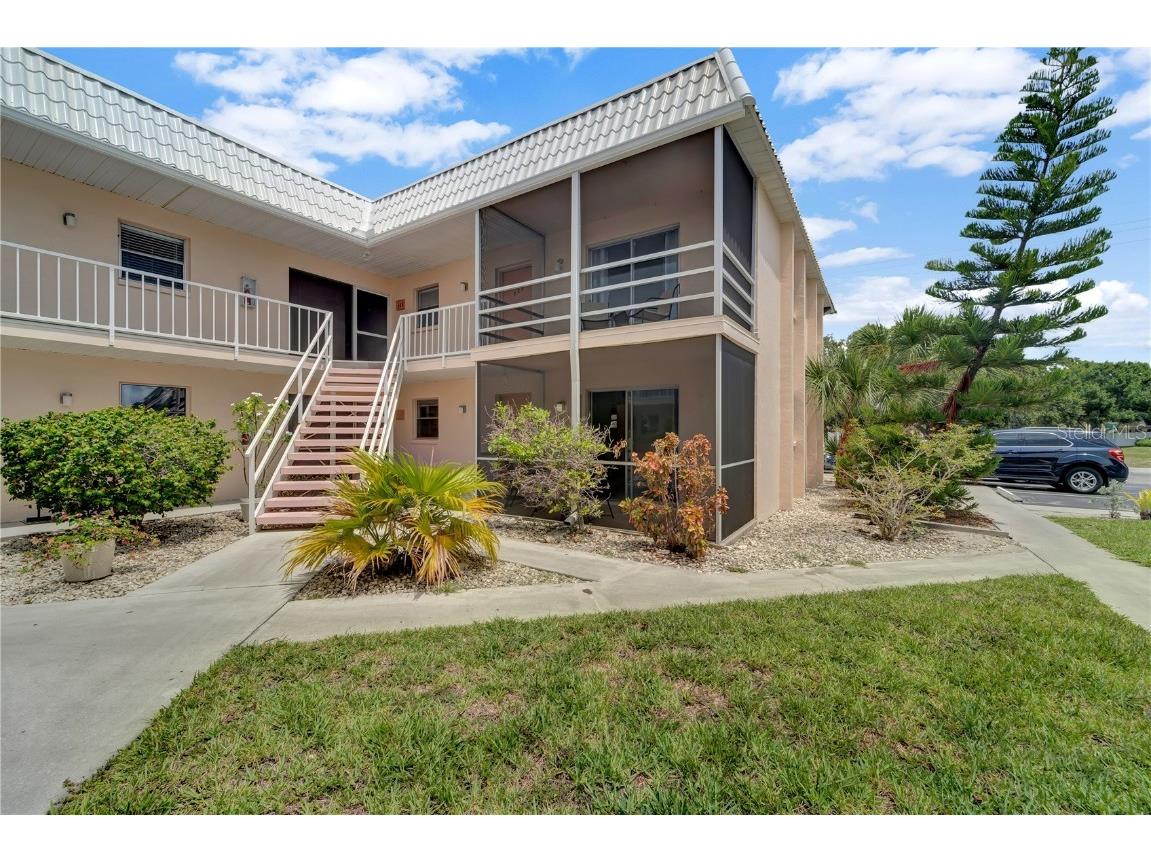 400 Base Avenue E #219 Venice FL 34285 N6127034 image1