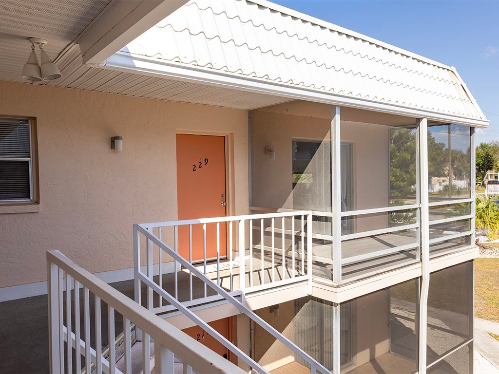 400 Base Avenue E #229 Venice FL 34285 A4670781 image5