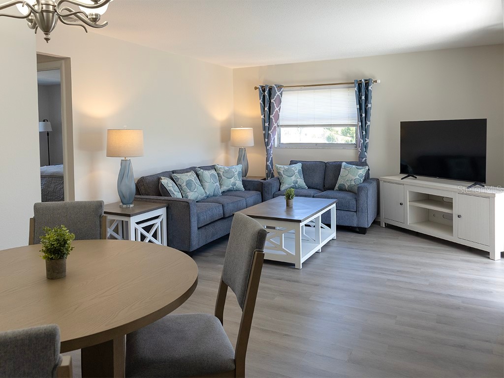 400 Base Avenue E #229 Venice FL 34285 A4670781 image6