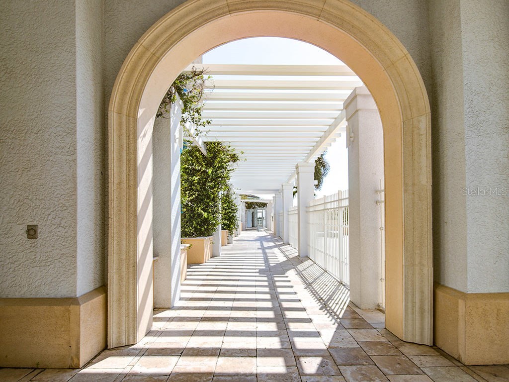 400 Beach Drive NE #1702 Saint Petersburg FL 33701 TB8509002 image9