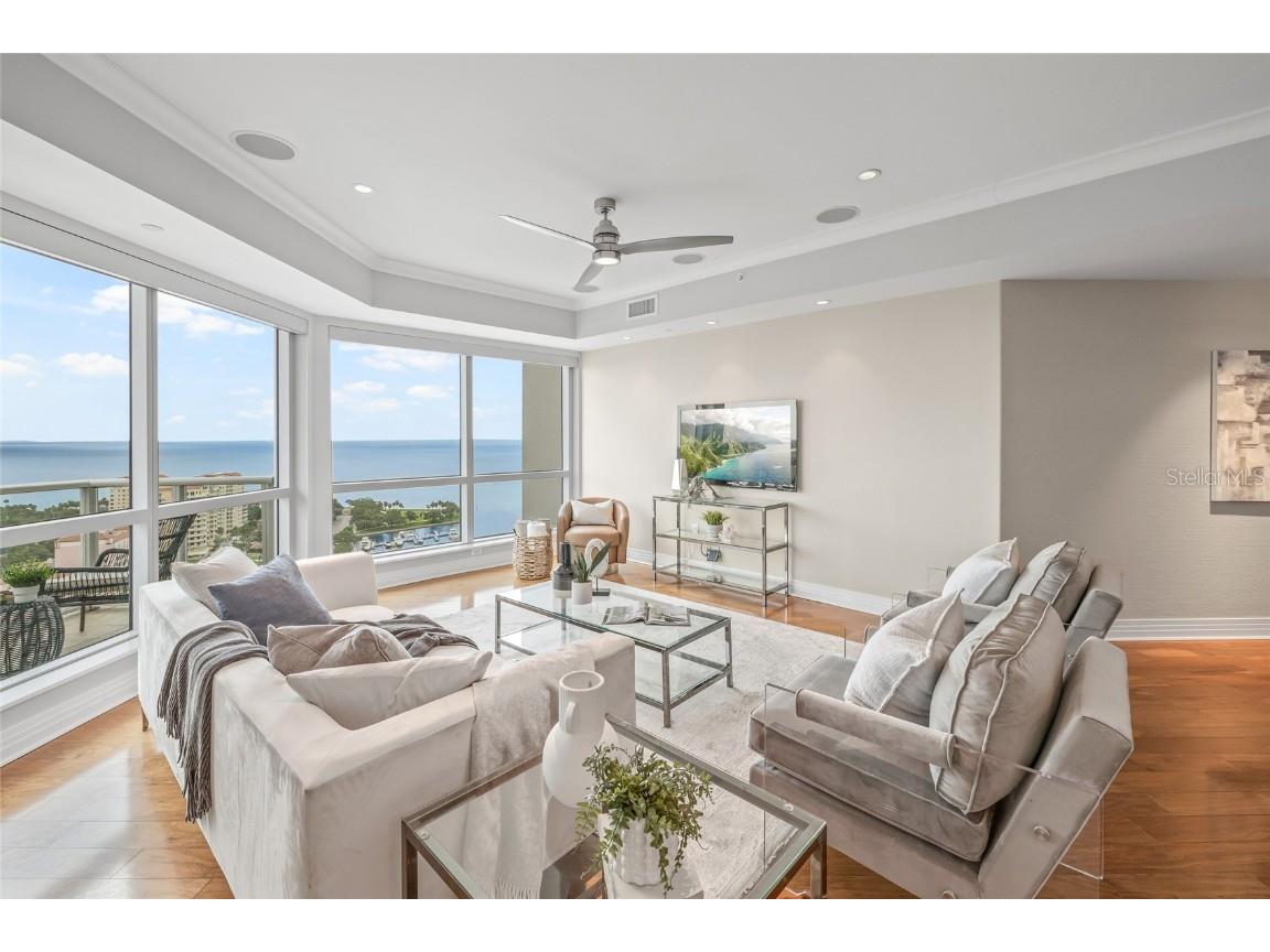 400 Beach Drive NE #2301 Saint Petersburg FL 33701 TB8403416 image3
