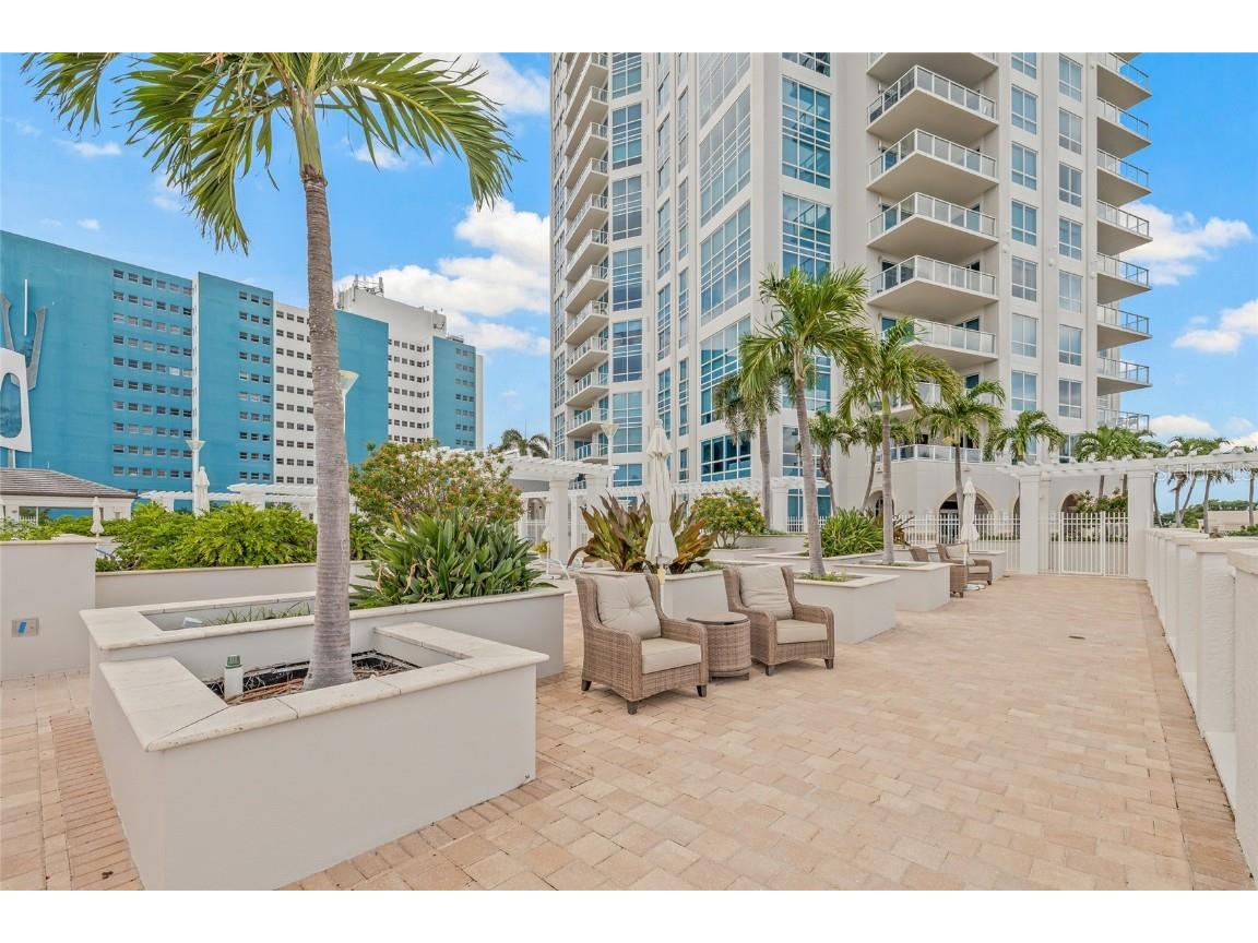 400 Beach Drive NE #2301 Saint Petersburg FL 33701 TB8403416 image36