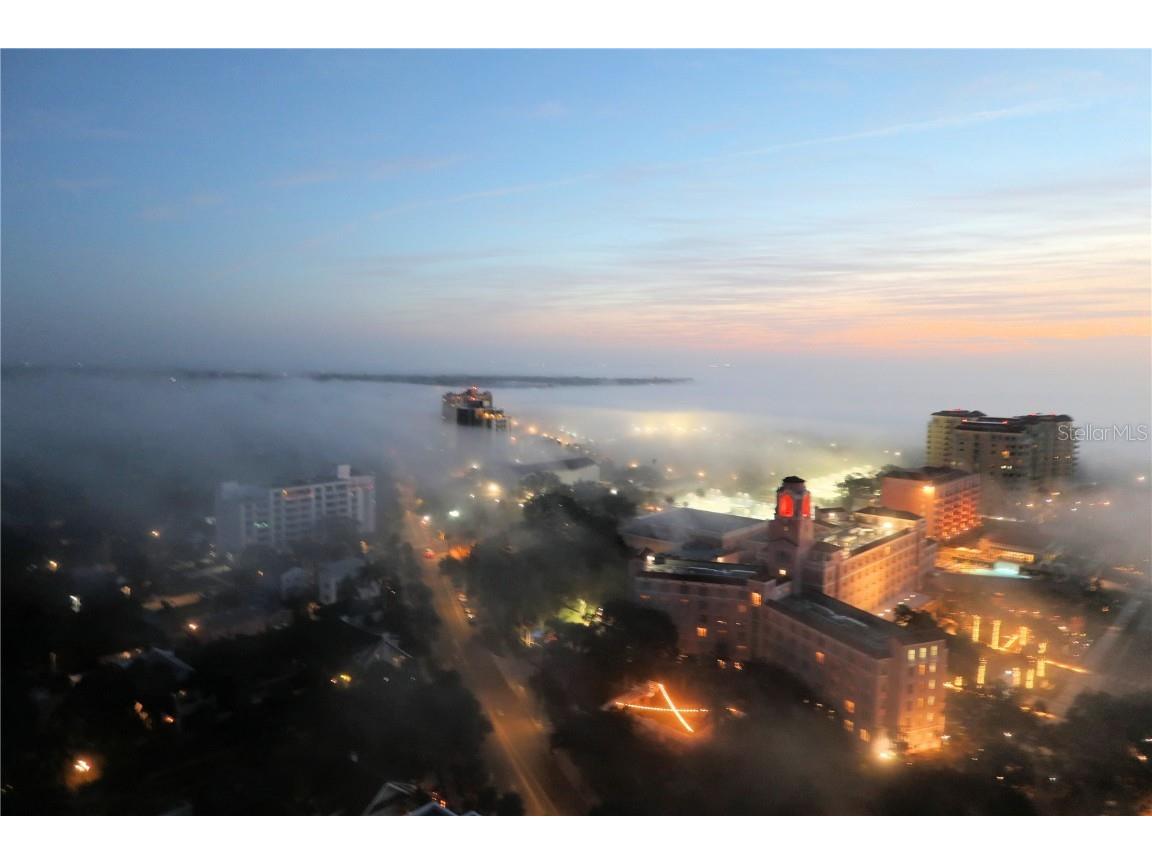 400 Beach Drive NE #2301 Saint Petersburg FL 33701 TB8403416 image55